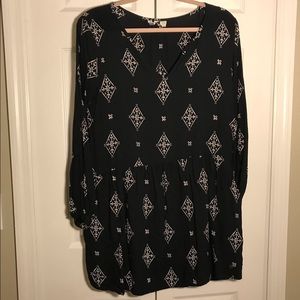 Roxy long sleeve v neck dress